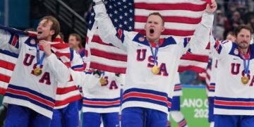 Trump otorgará la Medalla Presidencial de la Libertad al legendario guardameta de la selección de hockey sobre hielo
