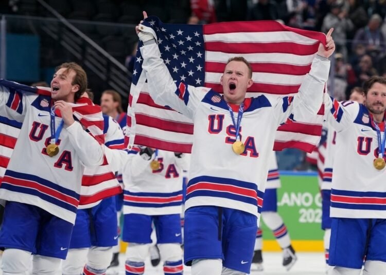 Trump otorgará la Medalla Presidencial de la Libertad al legendario guardameta de la selección de hockey sobre hielo