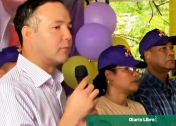 Johnny Pujols del PLD lanza dura crítica contra la economía dominicana: «Es un desempeño pésimo»