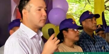 Johnny Pujols del PLD lanza dura crítica contra la economía dominicana: «Es un desempeño pésimo»