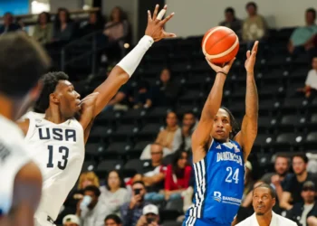 Hazaña histórica: República Dominicana derrota a Estados Unidos en el Clasificatorio Mundial de Baloncesto