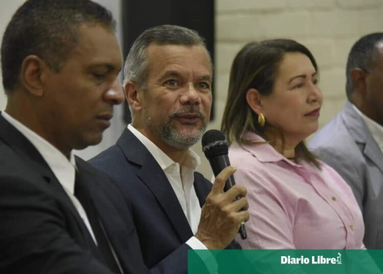 ¡Urgente Santiago! FDP Denuncia Colapso del Servicio de Agua