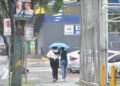 Alerta por lluvias este domingo: vaguada y viento del sureste afectarán el clima hoy