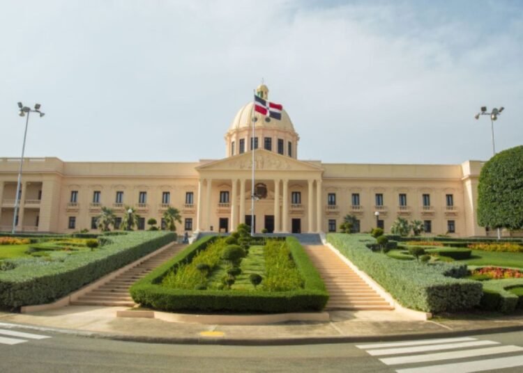 Gobierno dominicano cierra el 2025 con un balance de RD$136,903 millones en sus cuentas