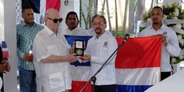 El legado imborrable de Peña Gómez: La vida del líder que transformó la historia dominicana