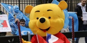 Winnie Pooh cumple 100 años: el fascinante legado del oso más tierno del mundo en su centenario
