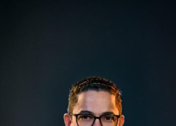 Luis José Germán asume su mayor desafío actoral con el estreno de su primer unipersonal “Todas las cosas maravillosas”