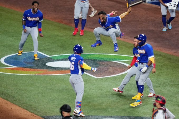 Hazaña histórica: Venezuela elimina a Japón y clasifica a semifinales del Clásico Mundial de Béisbol