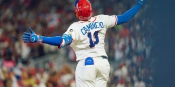 Caminero «La Máxima» hace historia y se adueña del Clásico Mundial de Béisbol con una actuación épica
