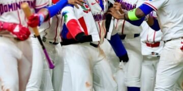 República Dominicana arrolla a Nicaragua en un debut espectacular del Clásico Mundial de Béisbol