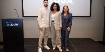 RD lanza ambicioso programa de robótica para preparar a estudiantes para los empleos del 2030