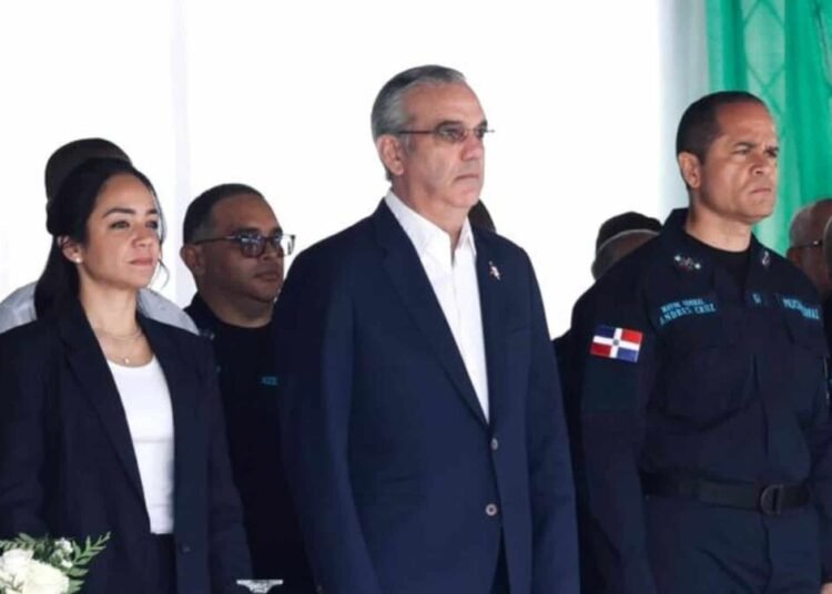 Abinader estalla ante brutal agresión de un coronel contra un joven y la califica de inaceptable