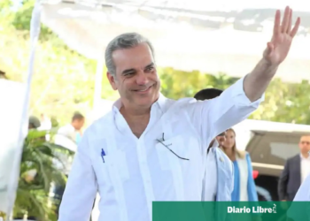 Abinader despliega intensa agenda de trabajo este martes en el DN y Samaná