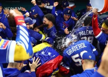 Venezuela hace historia: vence a Italia y clasifica a la gran final del Clásico Mundial de Béisbol