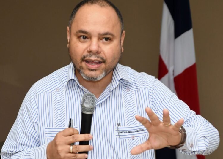 Edwin Rodríguez asegura que los gimnastas alcanzarán el podio en una actuación histórica