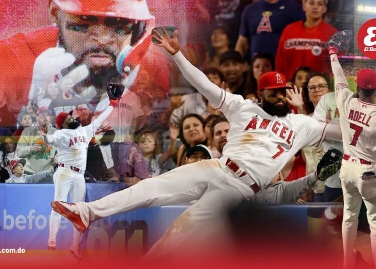 Jo Adell hace historia: la cátedra defensiva de tres robos de jonrón que asombra al mundo del béisbol