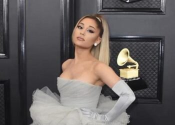 Ariana Grande anuncia la fecha de lanzamiento de su nuevo álbum Petal para el 31 de julio