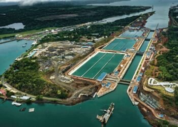El Canal de Panamá registra un auge histórico en el tráfico y demanda de GLP