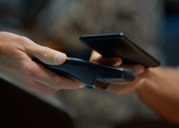 Cómo liberar espacio en tu celular sin borrar una sola foto importante