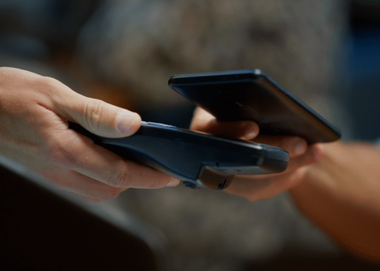 Cómo liberar espacio en tu celular sin borrar una sola foto importante