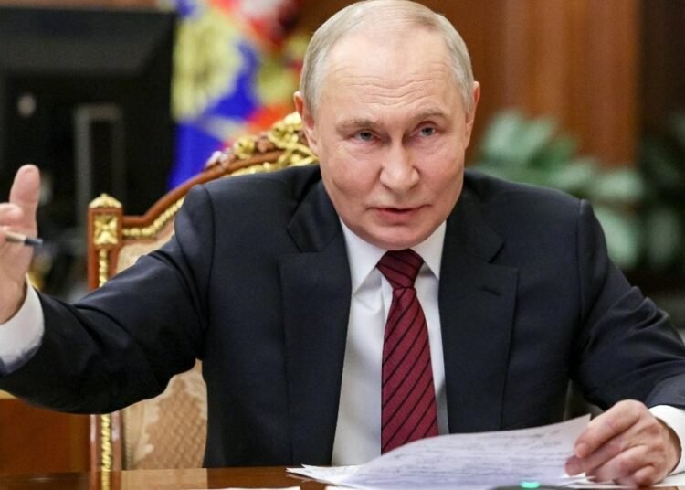 Revelan red de inteligencia rusa financiada para difundir propaganda contra Milei y Ucrania en Argentina