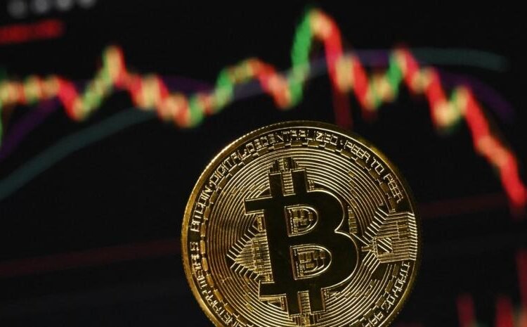 Bitcoin se dispara ante el conflicto en Irán mientras el oro y la plata se desploman