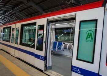 Caos en el Metro de Santo Domingo: usuarios reportan fallas masivas y denuncian retrasos en el servicio