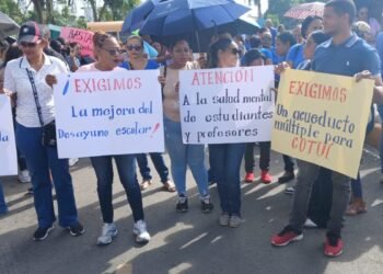 Así ha evolucionado el sueldo de los maestros en la última década: ¿subida o pérdida de poder adquisitivo?