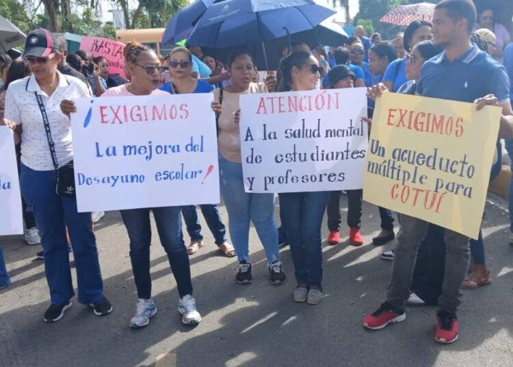 Así ha evolucionado el sueldo de los maestros en la última década: ¿subida o pérdida de poder adquisitivo?