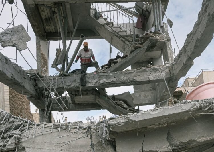 El impacto real de la tensión entre Irán y Occidente en América Latina: por qué nos afecta y cómo nos cambia