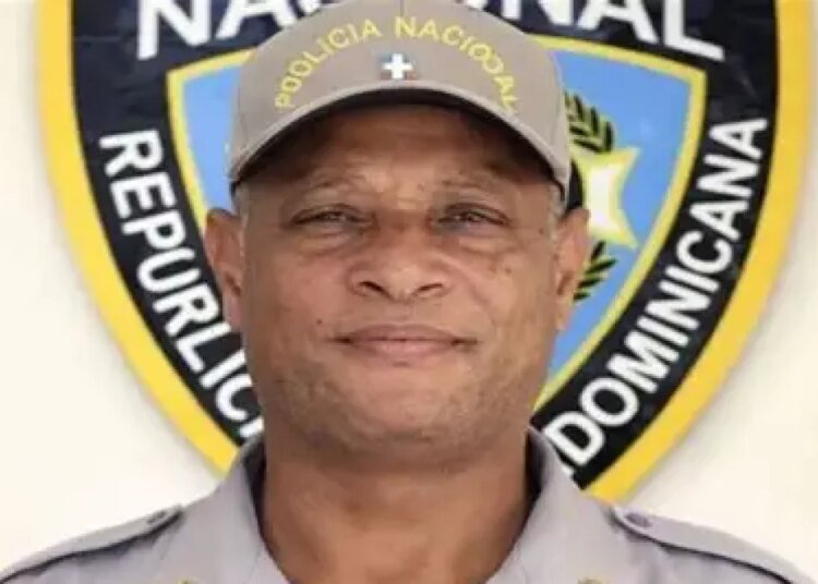 Arrestan a coronel Fausto Madé tras brutal agresión a un joven en Los Mina que se hizo viral