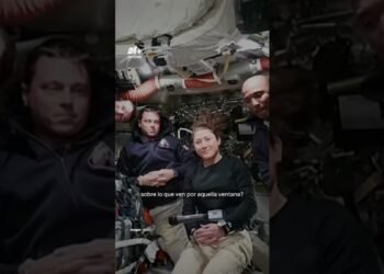 La histórica misión Artemis II revela imágenes inéditas de la cara oculta de la Luna desde el espacio