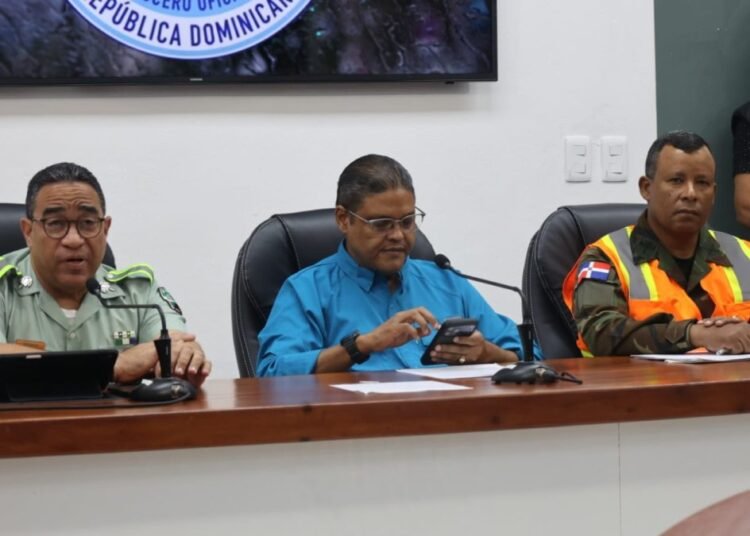 COE eleva a 11 la cifra de provincias bajo alerta por Sábado Santo