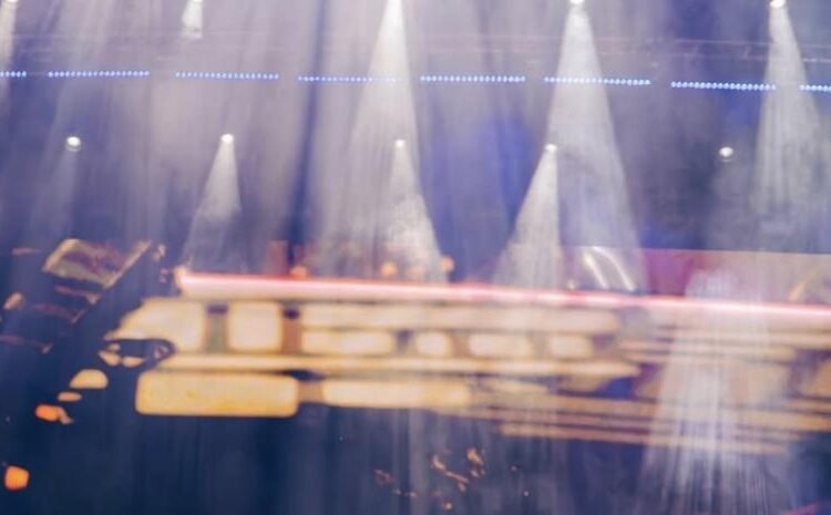 Nodal conquista un Altos de Chavón abarrotado en una noche inolvidable de euforia dominicana