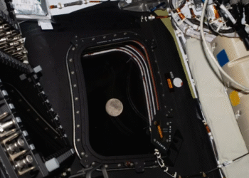 Así es como progresa la misión histórica que llevará a los humanos a rodear la Luna