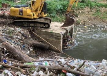Santiago: Reconocen al Ayuntamiento por efectivas medidas preventivas ante las lluvias
