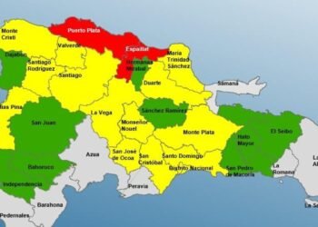 Alerta roja: COE eleva niveles de emergencia y amplía medidas preventivas por intensas lluvias en el país