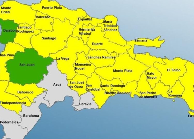 Alerta roja: El COE declara 28 provincias en emergencia por lluvias torrenciales y tormentas eléctricas