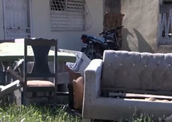 Familias de SDO renacen tras las inundaciones: la lucha por recuperar sus hogares