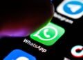 Bruselas contra Meta: la UE exige el fin del cobro a competidores de IA en WhatsApp