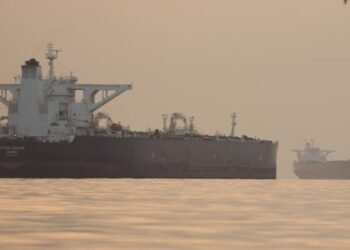 Caos global: el estrecho de Ormuz sigue cerrado y la tensión escala al máximo