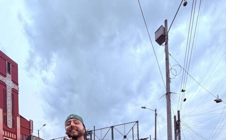 Tragedia en el set de Sin senos sí hay paraíso: suspenden grabaciones tras ataque mortal