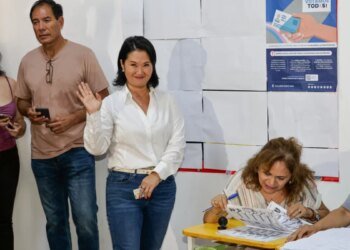 El 15 de mayo se revelan los candidatos que disputarán la presidencia en balotaje
