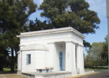 Último adiós a Luis Brandoni: sus restos descansan en el Panteón de Actores de Buenos Aires