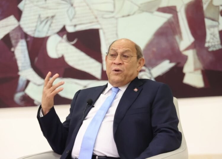 Rafael Santos Badía responde contundentemente a la denuncia de Cristal Acevedo