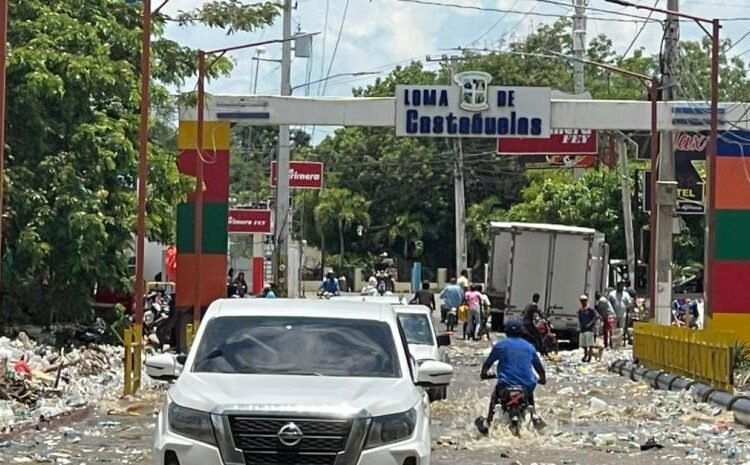 Castañuelas bajo el agua: crecida del Yaque del Norte deja comunidades totalmente incomunicadas