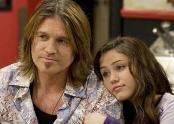 Miley Cyrus rompe el silencio y revela cómo su padre la protegió de los peligros de Hollywood en su infancia
