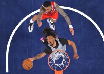 De’Aaron Fox se exhibe: guía la victoria con 22 puntos estelares