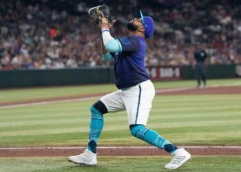 Carlos Santana es baja confirmada: el tiempo de recuperación tras su lesión muscular