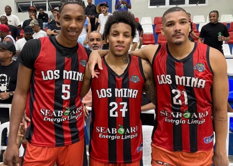 Los Mina resurge y fuerza el empate 2-2 en una serie de infarto del TBS Santo Domingo 2026
